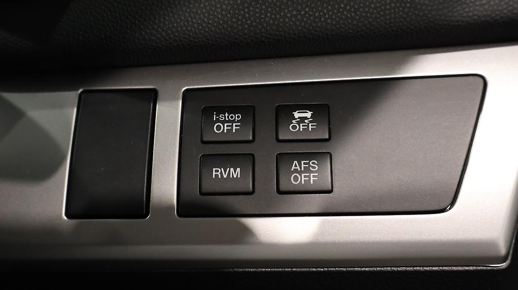 2013 Mazda Axela Sports 20S Skyactiv Advanced Style image 338959