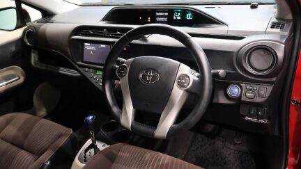 2012 Toyota Aqua G Model image 337147