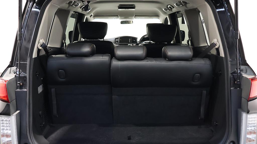 2012 Nissan Elgrand 250 Highwaystar image 338668