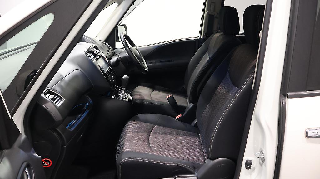 2015 Nissan Serena Hybrid Highway Star S image 340295