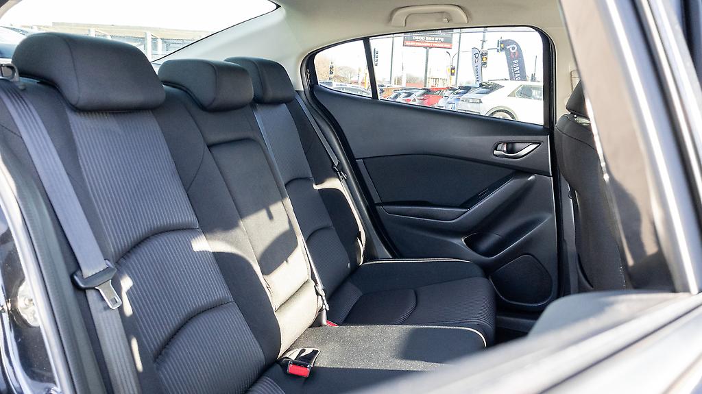 2014 Mazda Axela 15S – 6sp Manual image 336524
