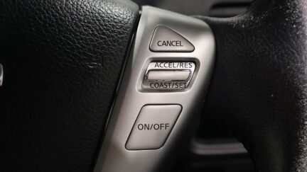 2013 Nissan Serena Hybrid Highway Star S V Selection image 339794