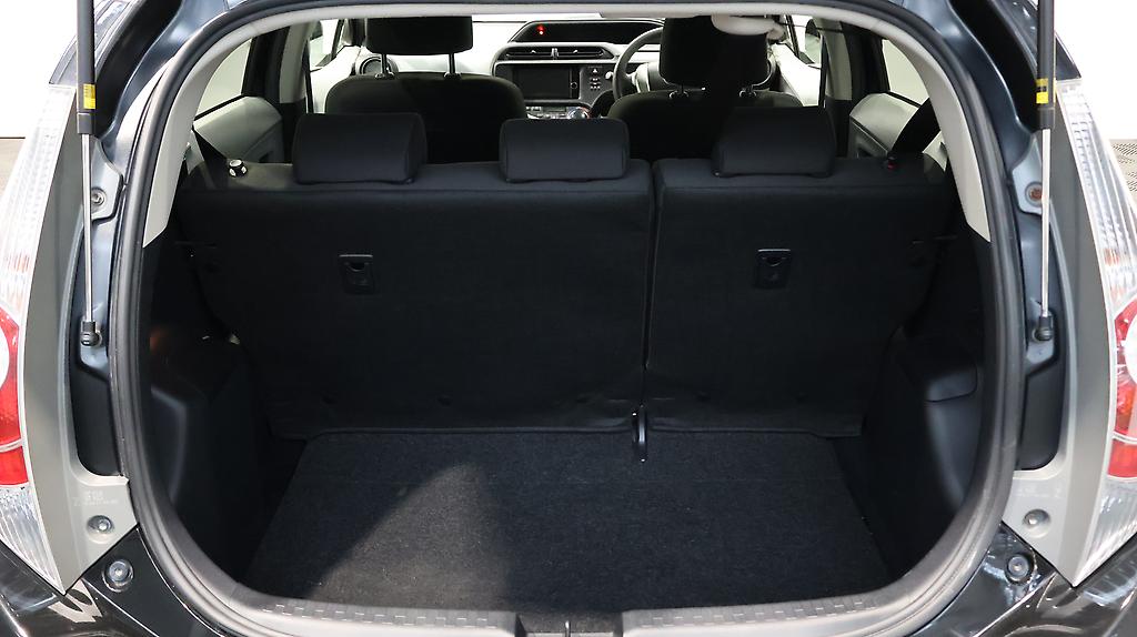 2013 Toyota Aqua image 338343