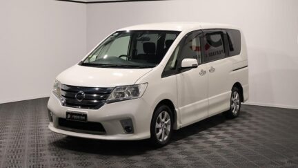 2013 Nissan Serena Hybrid Highway Star S V Selection image 339780