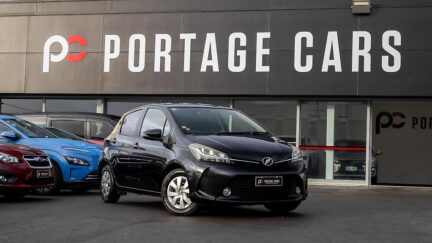 2015 Toyota Vitz Push start,Traction control I stop image 340048