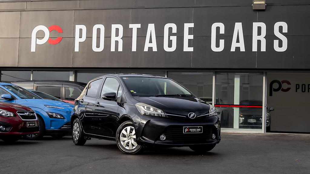 2015 Toyota Vitz Push start,Traction control I stop image 340047