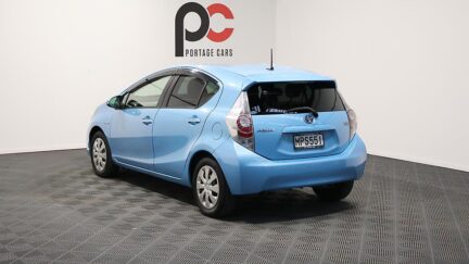 2012 Toyota Aqua Push Button Start image 338315