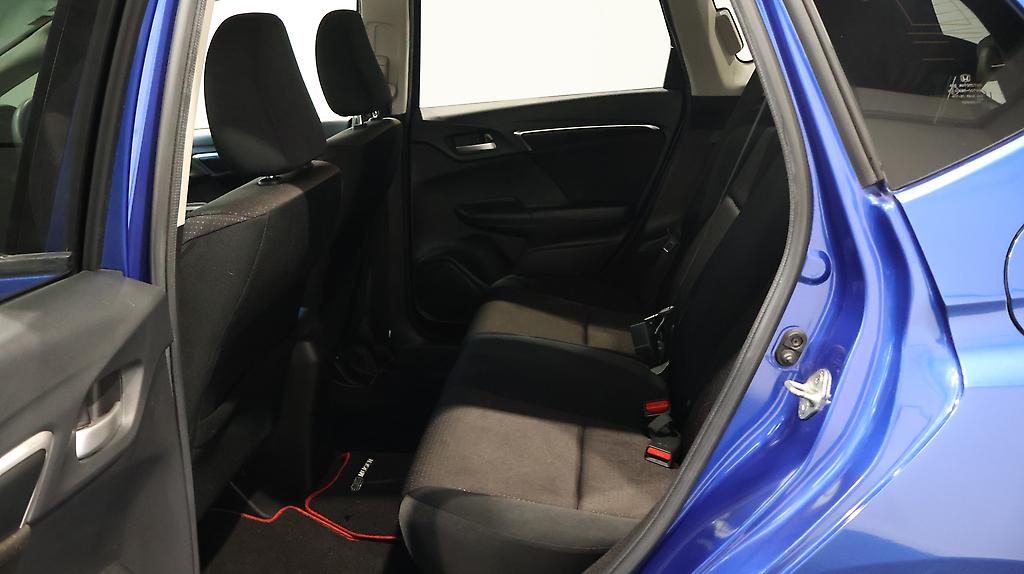 2013 Honda Fit Hybrid F-Package image 338155