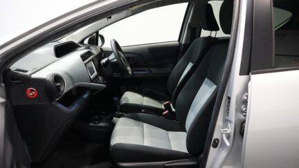 2013 Toyota Aqua S Model image 338628