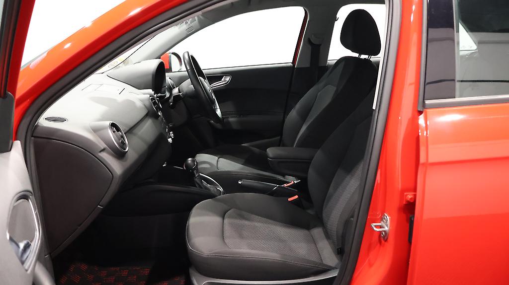 2013 Audi A1 1.4TFSI image 338584