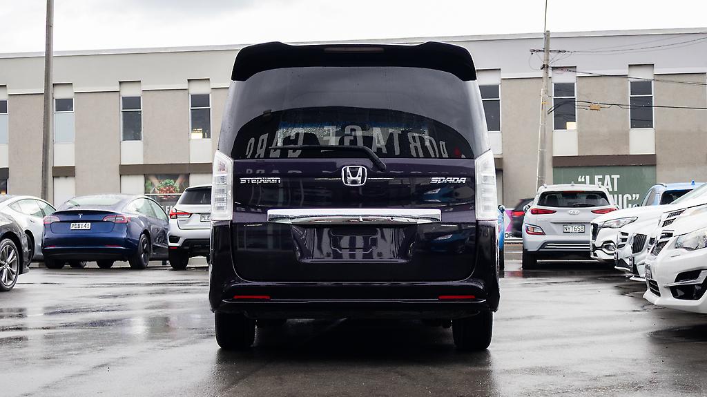 2012 Honda Step Wagon Spada Z Inter Navi Selection 8 Seater image 336847