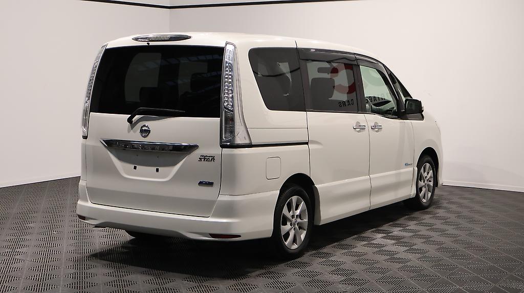 2013 Nissan Serena Hybrid Highway Star S V Selection image 339782