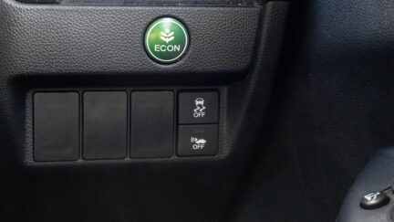 2014 Honda Fit F spec HYBRID image 337175