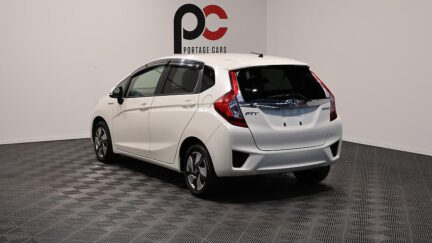 2014 Honda Fit Hybrid F Package image 338603