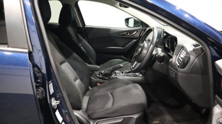 2015 Mazda Axela Sports 20S Touring image 337682