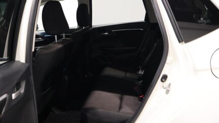 2014 Honda Fit Hybrid F Package image 338608