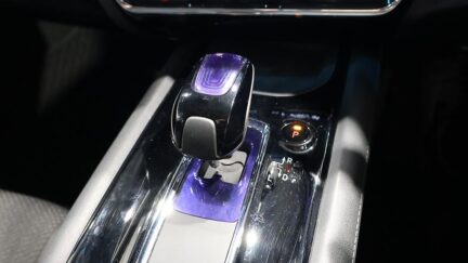 2014 Honda Vezel Hybrid X image 337711