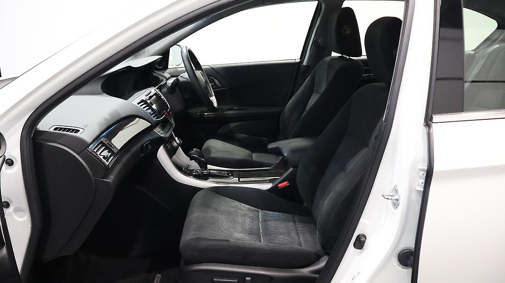 2013 Honda Accord Hybrid LX image 337593