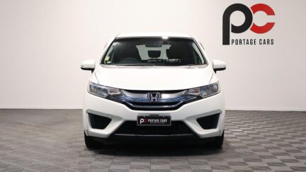 2014 Honda Fit Hybrid F Package image 338601