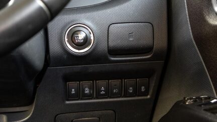 2015 Suzuki Solio Hot red EDITION image 340424