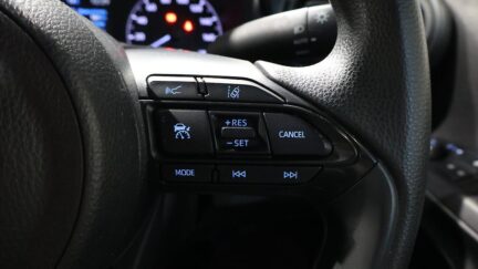 2020 Toyota Yaris Push Button Start + Reverse Camera image 340513