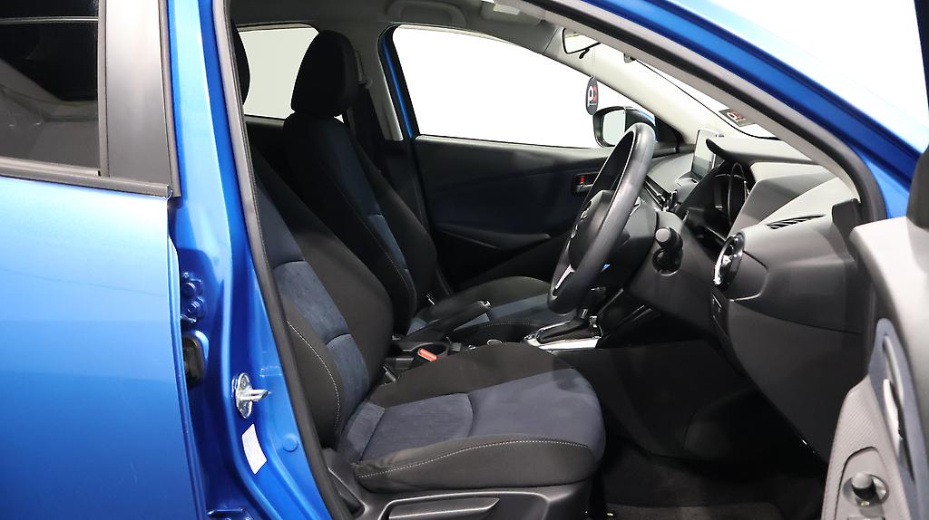 2015 Mazda Demio 13S image 338074