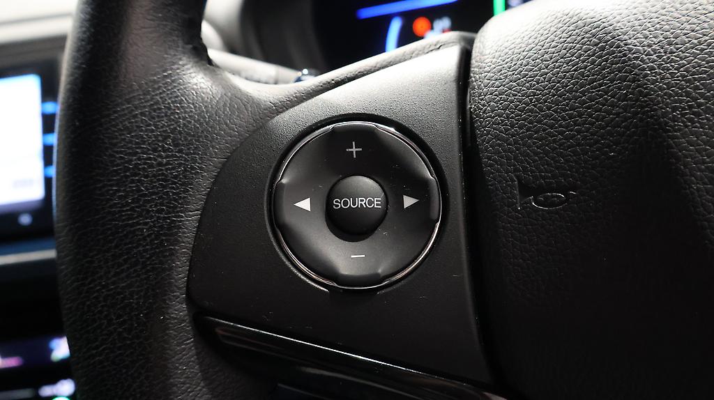 2014 Honda Vezel Hybrid X 4WD image 339607