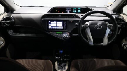 2013 Toyota Aqua G Model image 339578
