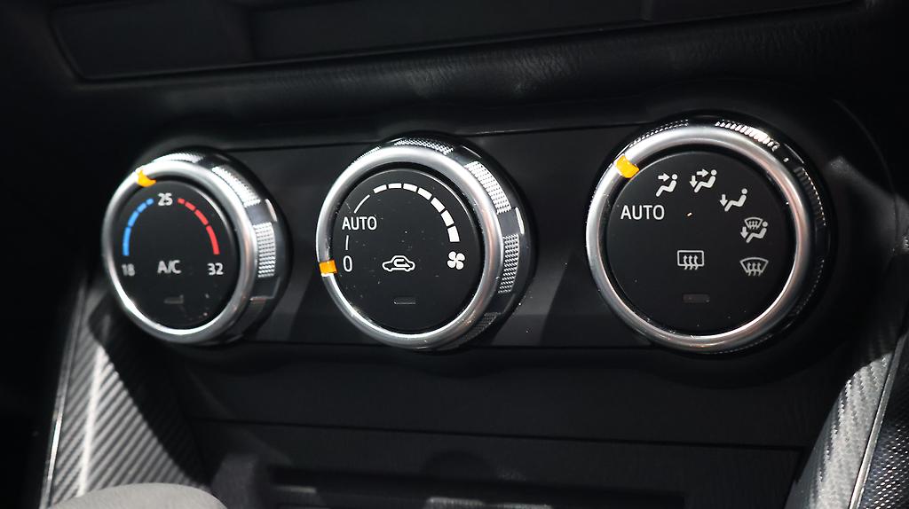 2014 Mazda Demio 13S image 339920