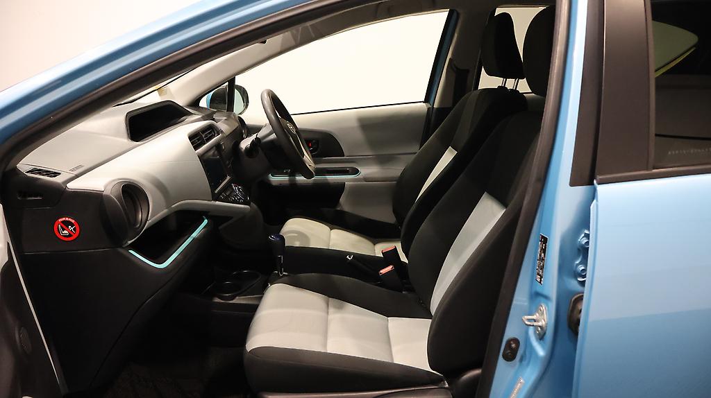 2012 Toyota Aqua Push Button Start image 338319