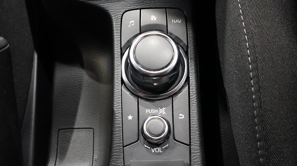 2014 Mazda Demio 13S Smart Key with Low KMs image 339628