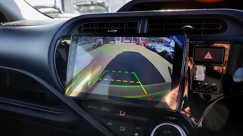 2015 Toyota Aqua Push Start with NZ Stereo Apple Carplay and Andriod Auto image 339751