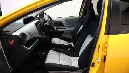 2012 Toyota Aqua S Model + Alloys image 339805