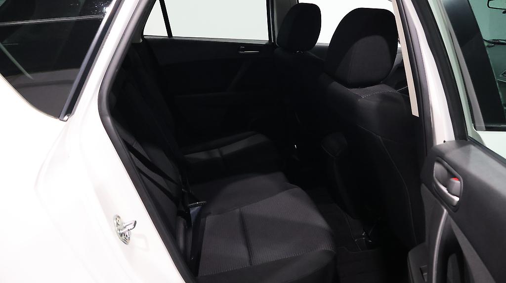 2013 Mazda Axela Sports 15S Sport Edition image 339956