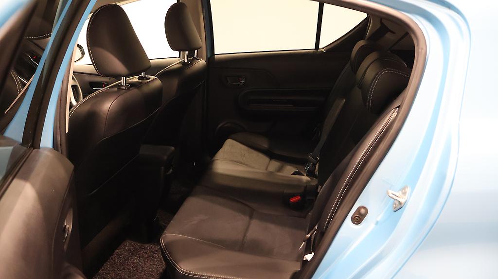 2013 Toyota Aqua Hybrid G Black Soft Leather Selection image 339872