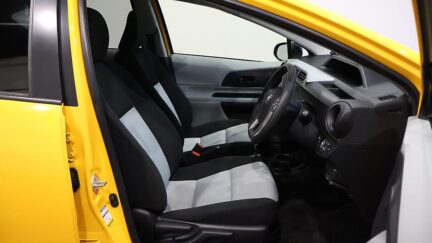 2012 Toyota Aqua S Model + Alloys image 339808