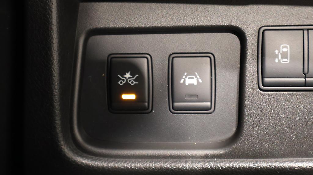 2015 Nissan Serena Hybrid Highway Star S image 340308