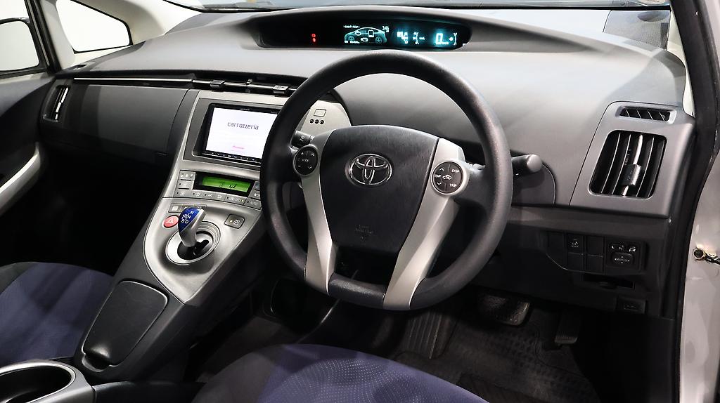 2013 Toyota Prius S Model image 339152