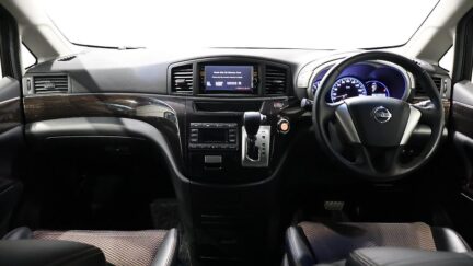 2012 Nissan Elgrand 250 Highwaystar image 338674