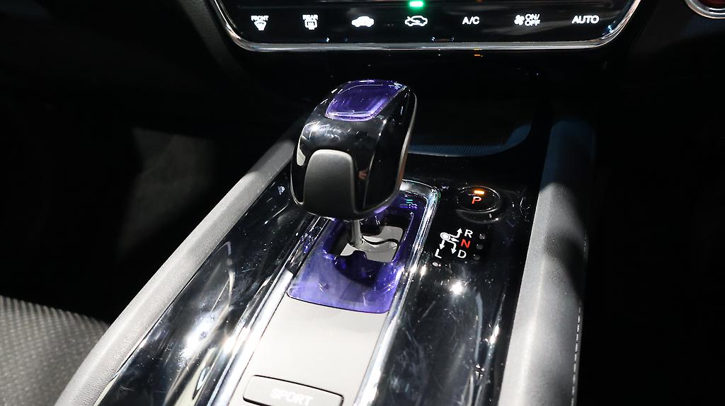 2015 Honda Vezel Hybrid X image 337666