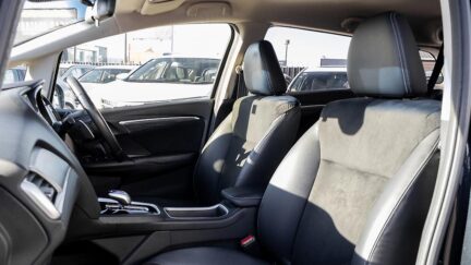 2015 Honda Shuttle Hybrid Z image 337241