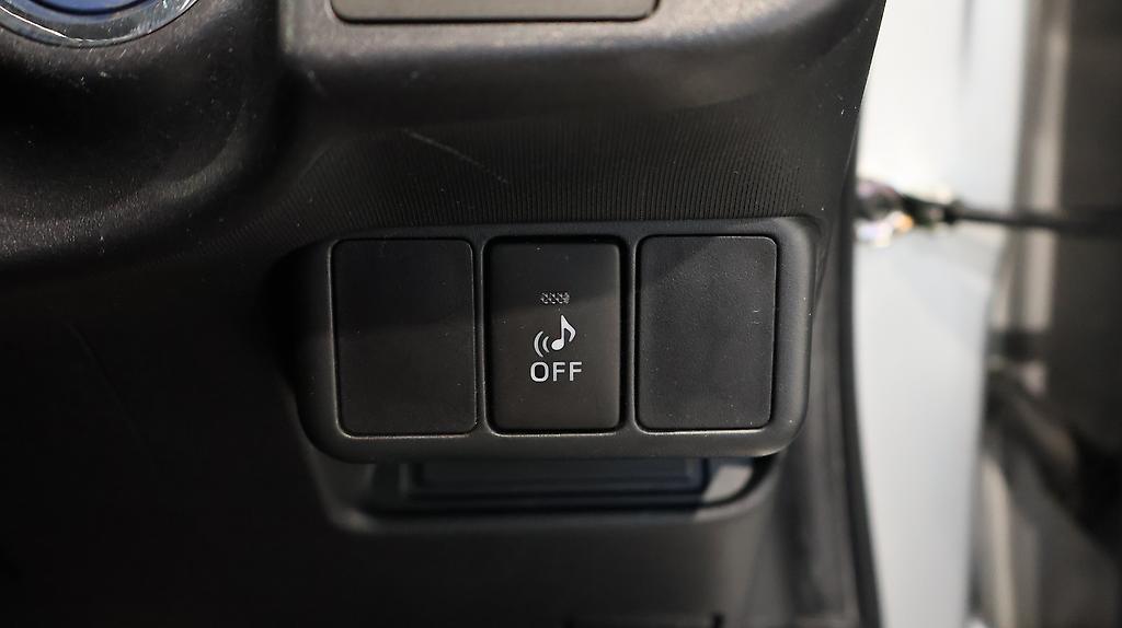 2015 Toyota Aqua G Black Leather Selection image 339294