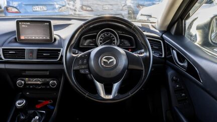 2014 Mazda Axela 15S – 6sp Manual image 336530
