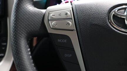 2012 Toyota Vellfire 2.4Z image 340491