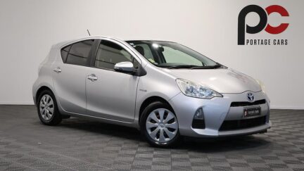 2013 Toyota Aqua S Model image 338621