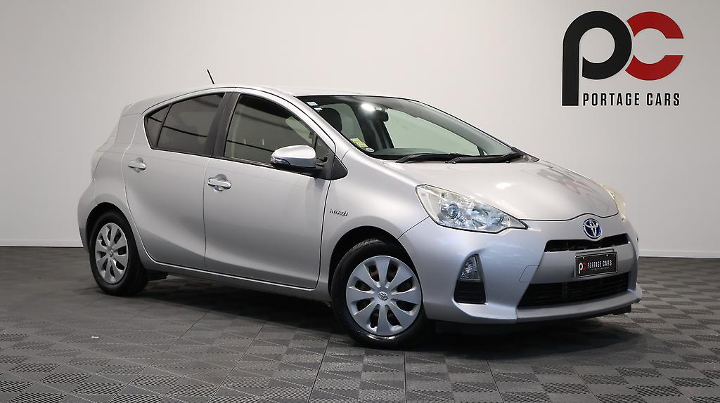 2013 Toyota Aqua S Model image 338620