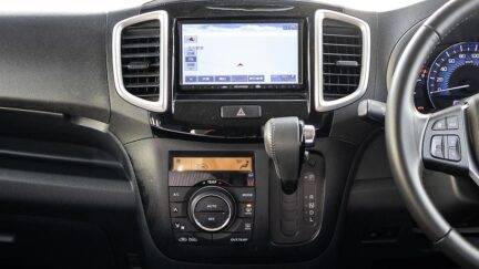 2015 Suzuki Solio Hot red EDITION image 340422
