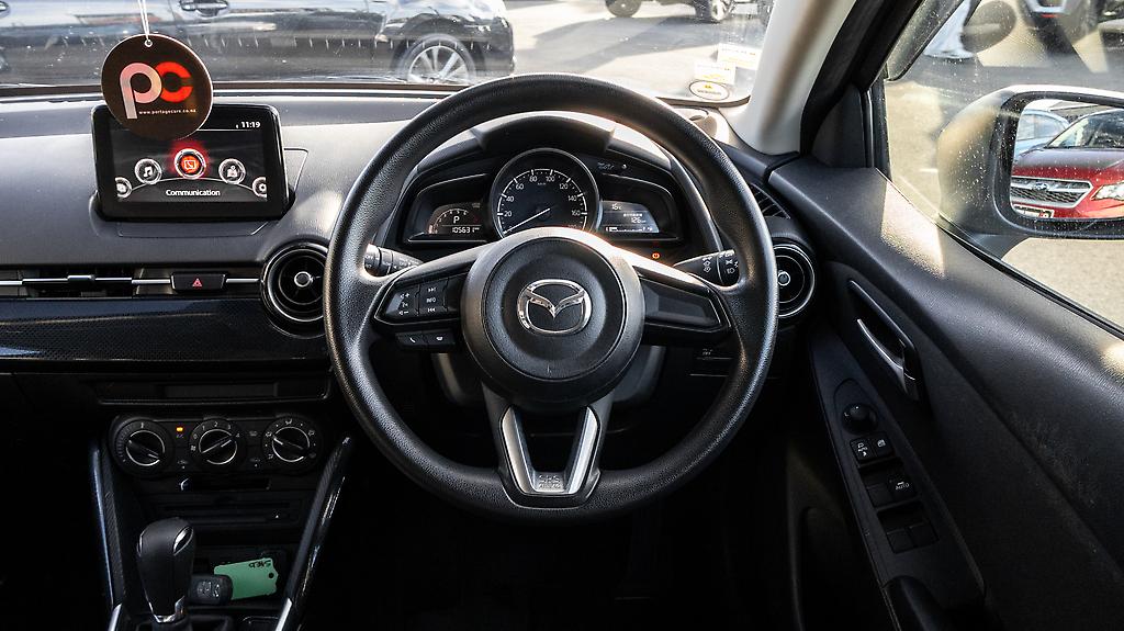 2016 Mazda Demio 13S image 338828