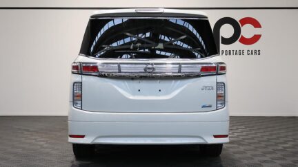 2013 Nissan Elgrand 250 Highway Star Urban Chrome image 336214
