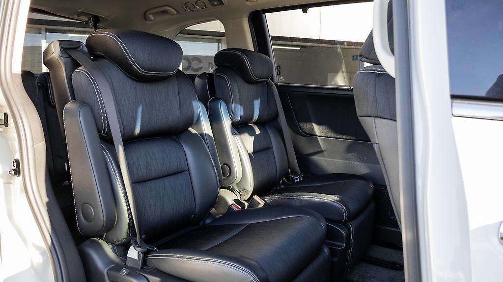 2014 Honda Odyssey Absolute EX 7 seater image 336505
